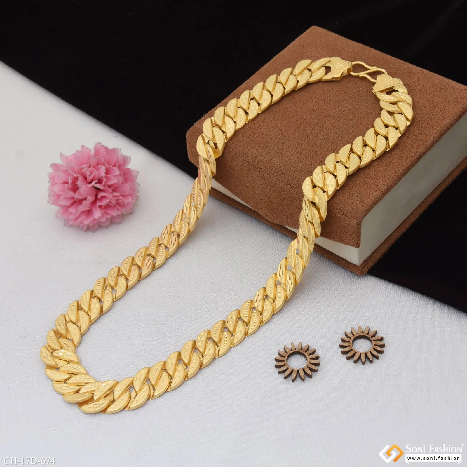 Best Quality Durable Design Gold Plated Pokal Chain for Men - Style D674