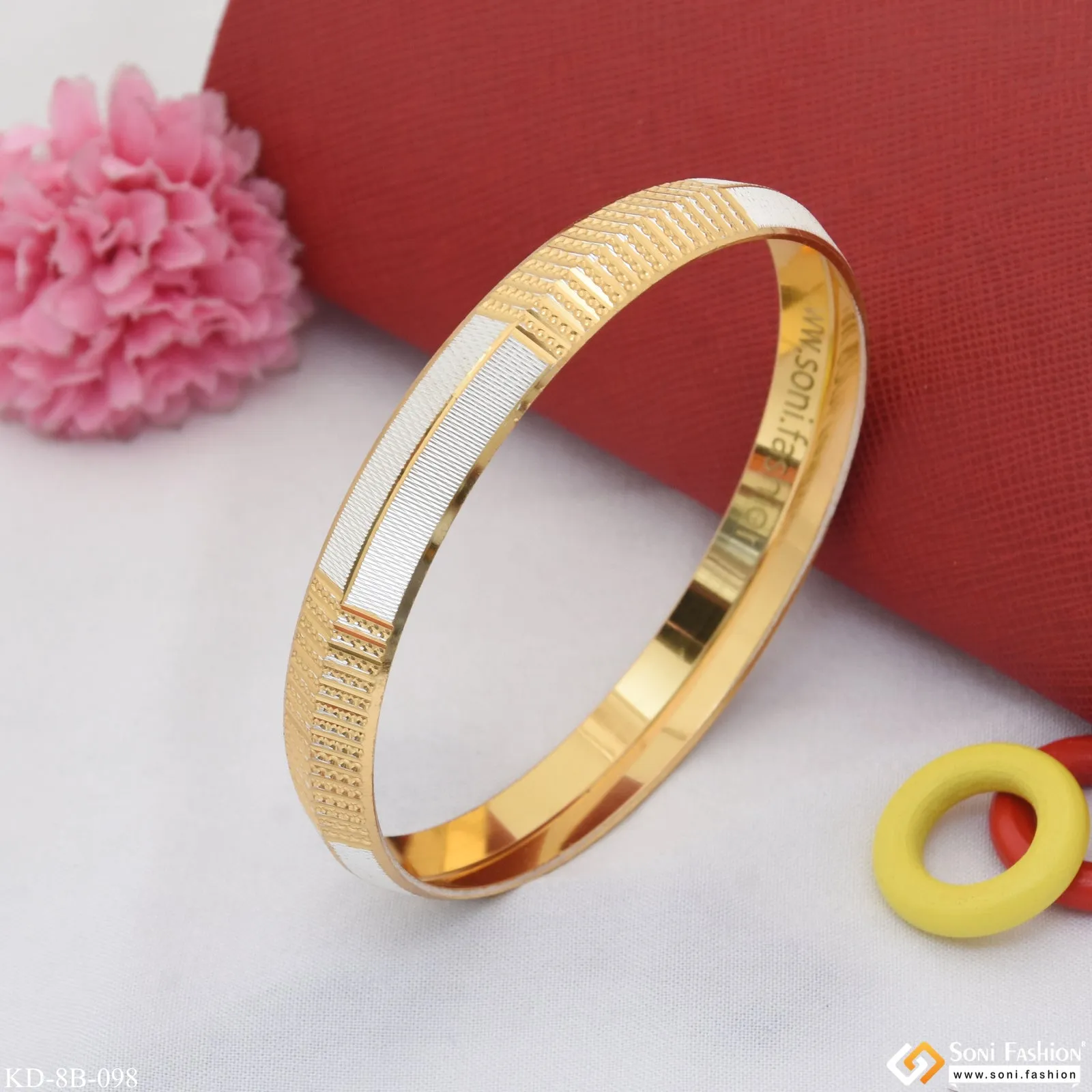 Best Quality Durable Design Gold Plated Punjabi Kada for Men - Style B098