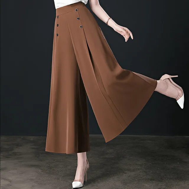 Cala Saia Madame em Seda Gelo / A Campe em Leveza & Elegncia!