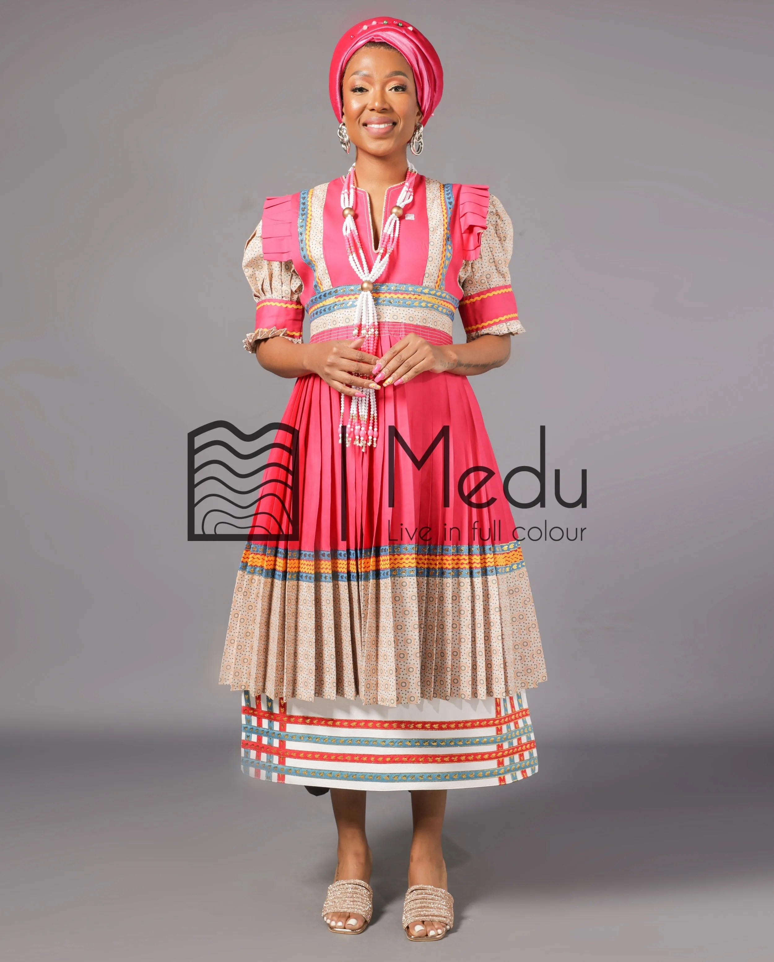 Mologadi Pleated Bridal Set in Pink & Beige
