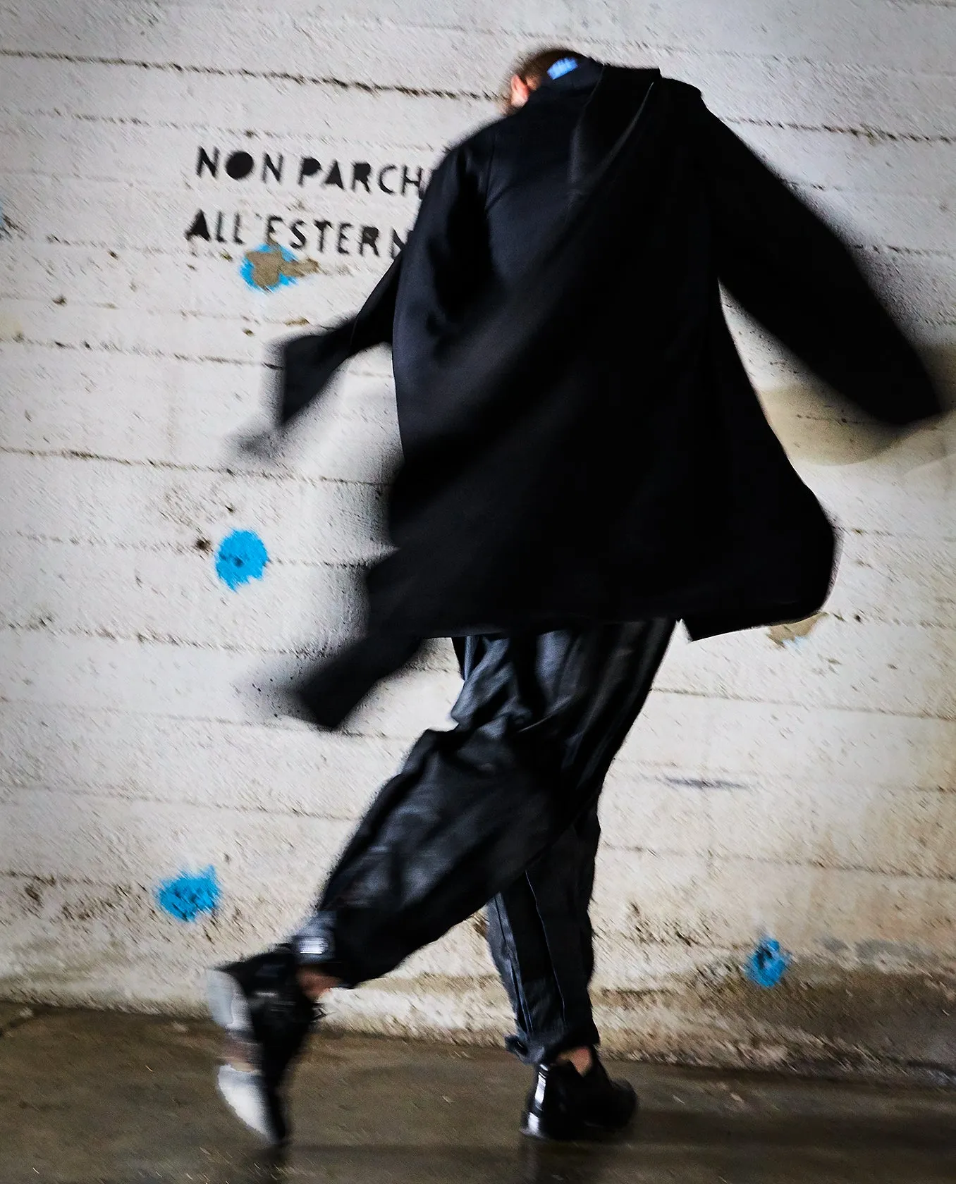 Stylish Twisted Pleats Trousers for Men  Black